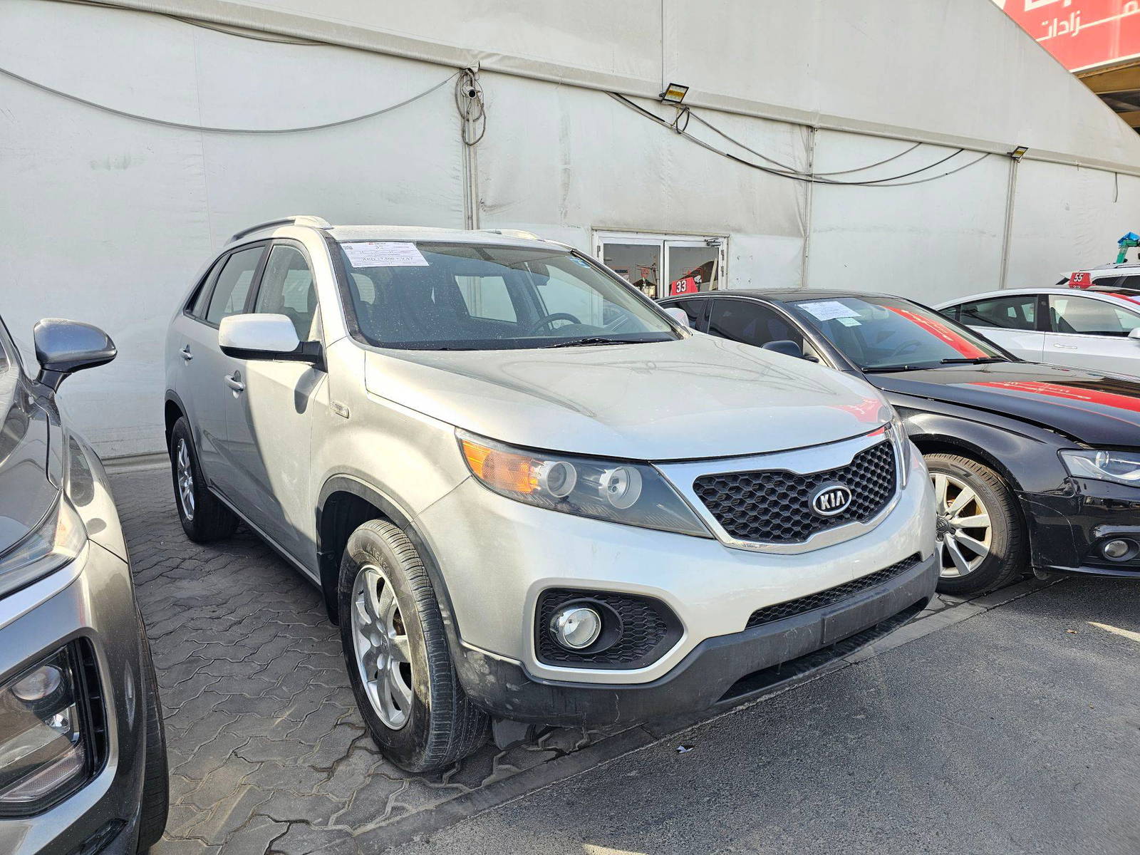 2012 KIA SORENTO — 290960 KM — Lot 5294084 — Souq - Marhaba Auctions Used Cars - Image 4
