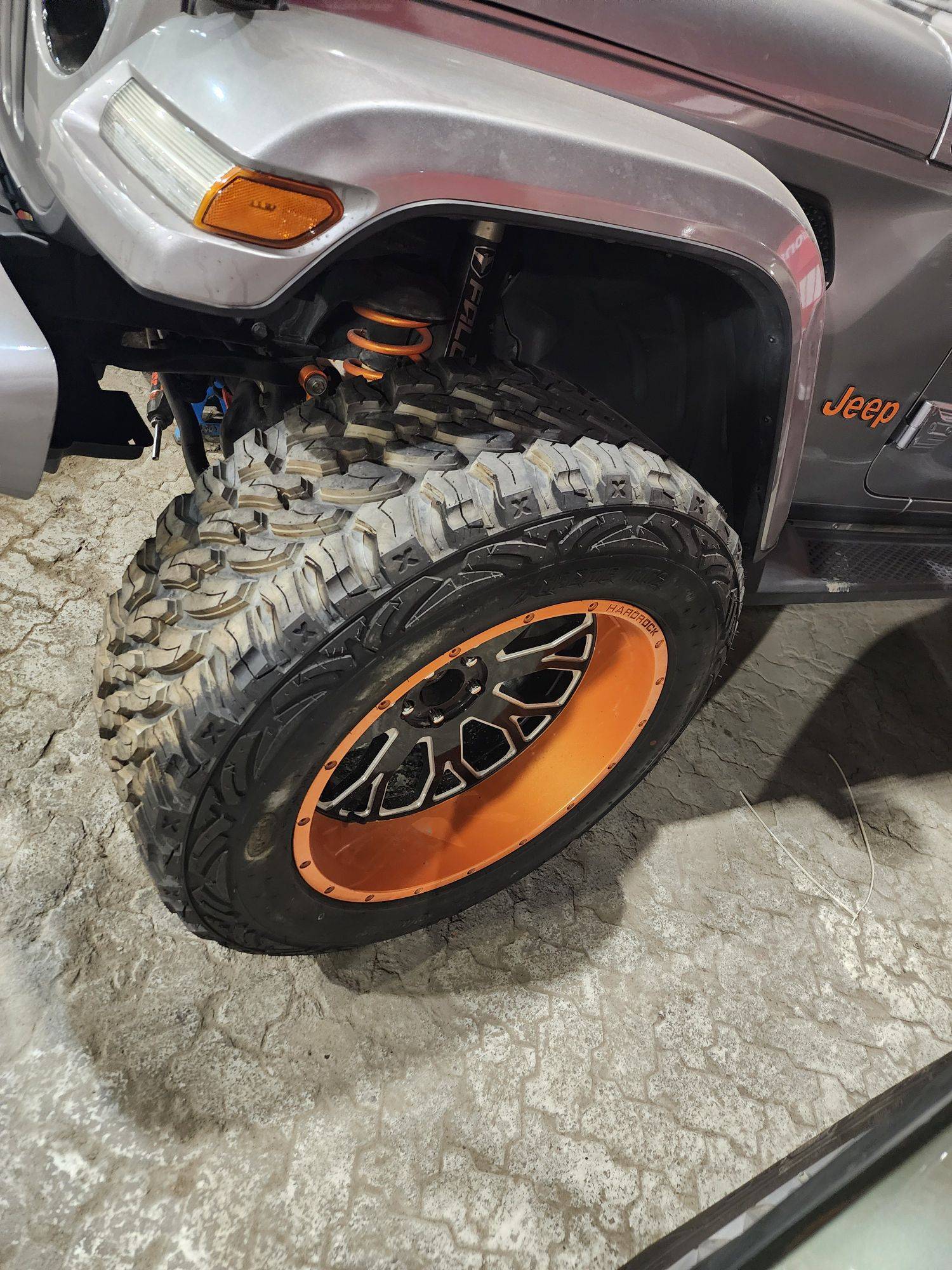 JEEP WRANGLER UNLIMITED SAHARA 2021 - Marhaba Auction Used Cars - Image 6