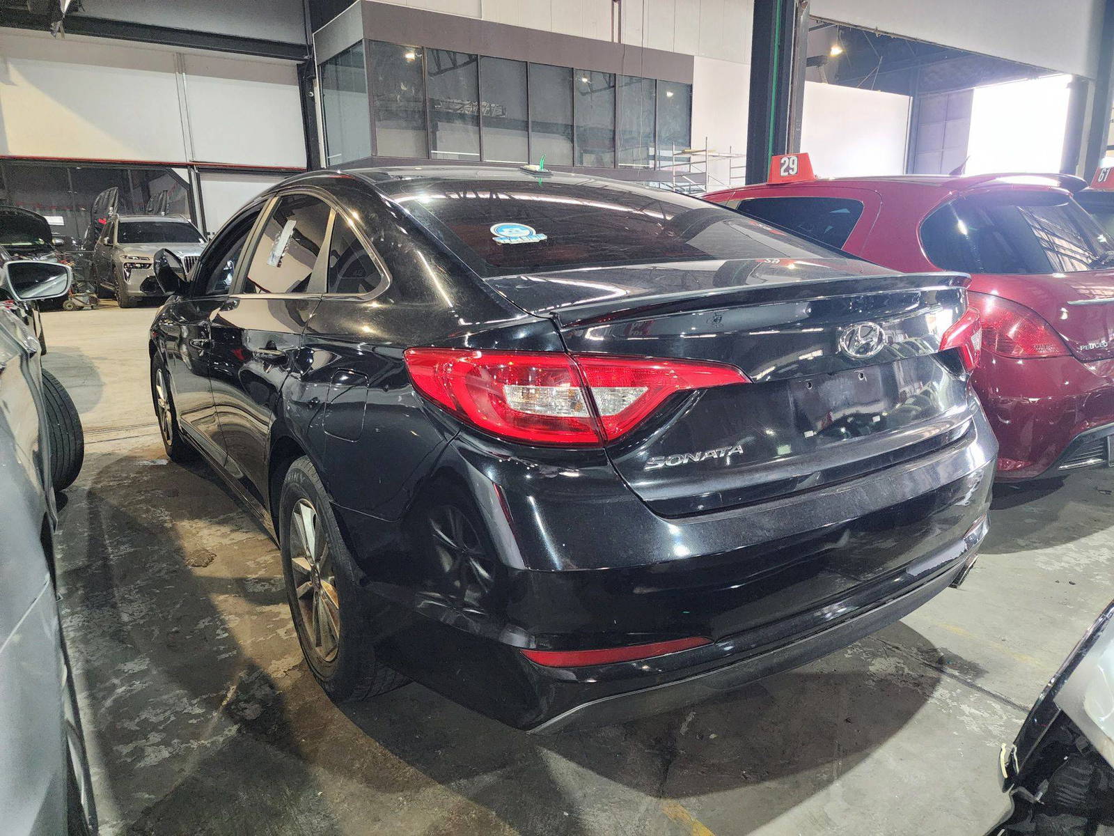2016 HYUNDAI SONATA — 215220 Miles — Lot 2284594 — Souq - Marhaba Auctions Used Cars - Image 3