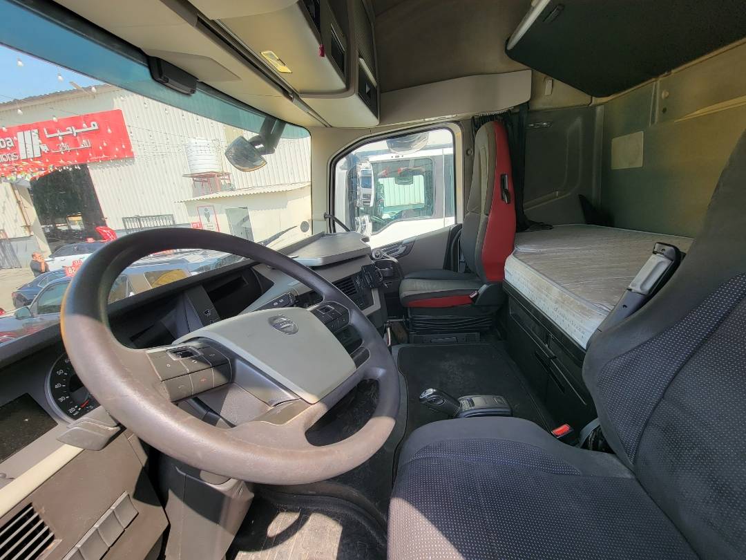 2015 VOLVO FH-Series — 652697 KM — Lot B726492 — Main - Marhaba Auctions Used Cars - Image 7