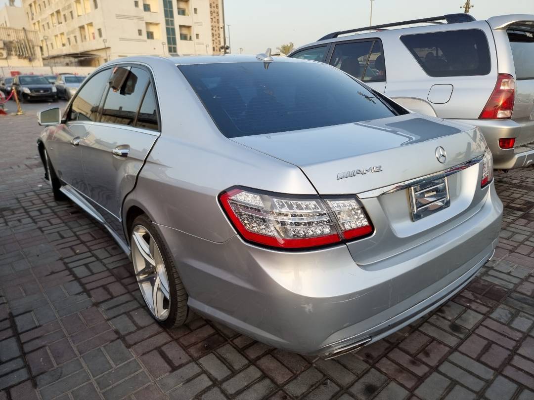 2012 MERCEDES BENZ E 350 — 205335 Miles — Lot A574863 — Souq - Marhaba Auctions Used Cars - Image 4