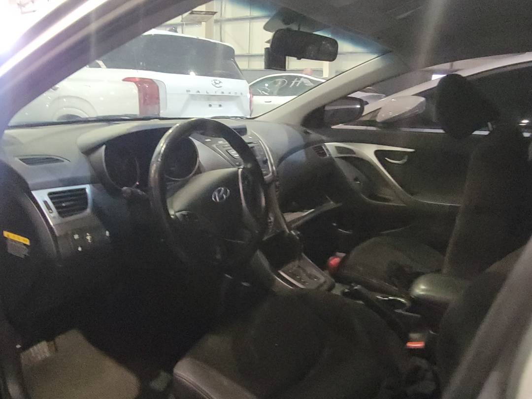2014 HYUNDAI AVANTE — 206259 KM — Lot 26728 — Main - Marhaba Auctions Used Cars - Image 6