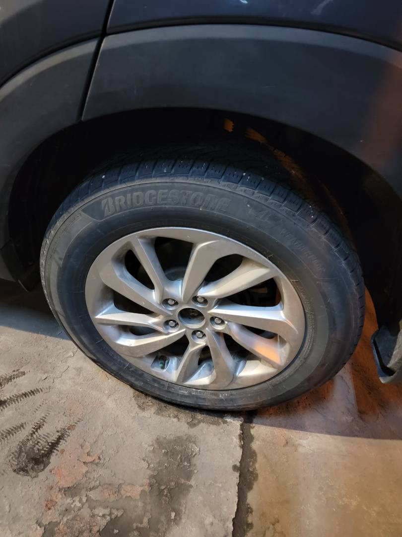 2017 HYUNDAI TUCSON — 165751 Miles — Lot 40332279 — Main - Marhaba Auctions Used Cars - Image 9