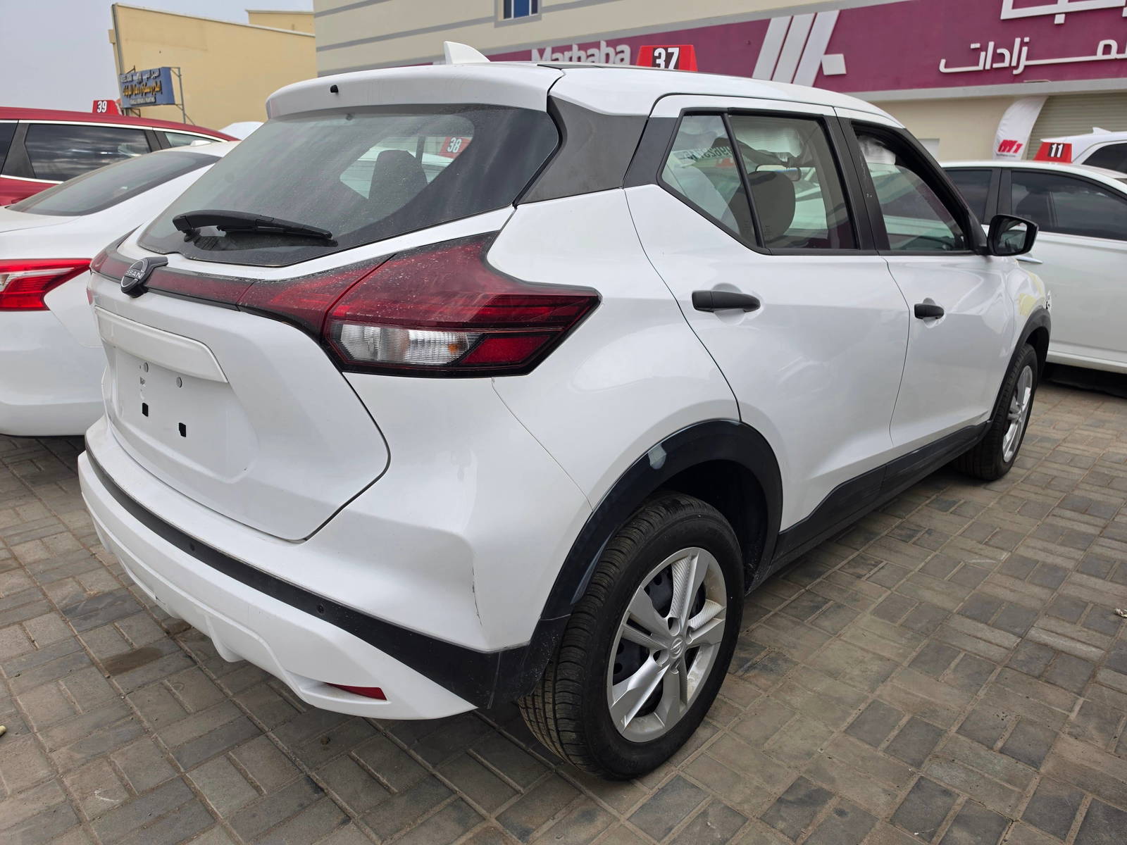 2023 NISSAN KICKS — sold — 51862 Miles — Lot 99623715 - Marhaba Auctions Used Cars - Image 5