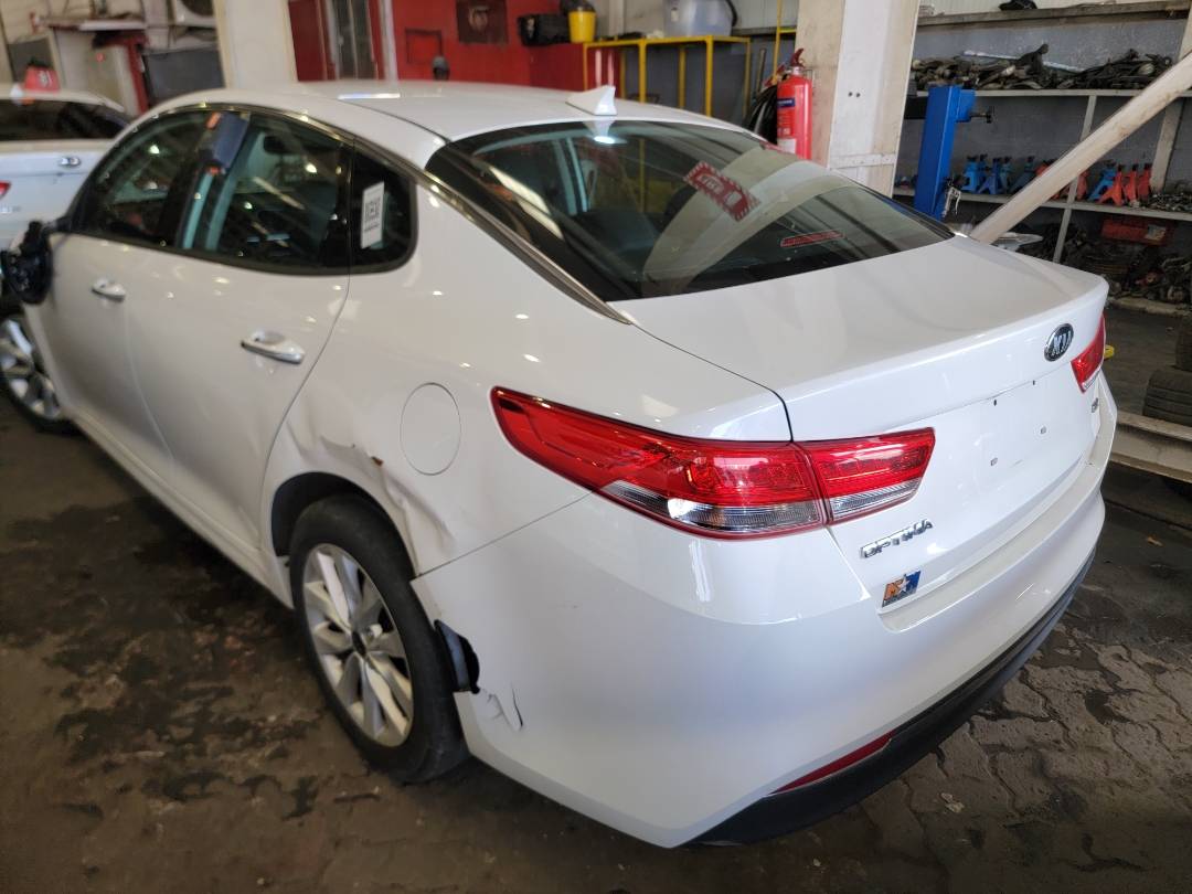 2016 KIA OPTIMA — 110871 Miles — Lot 41256717 — Main - Marhaba Auctions Used Cars - Image 4