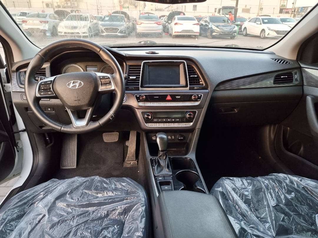 2018 HYUNDAI SONATA — 76343 Miles — Lot 214578 — Ind. 12 - Marhaba Auctions Used Cars - Image 8