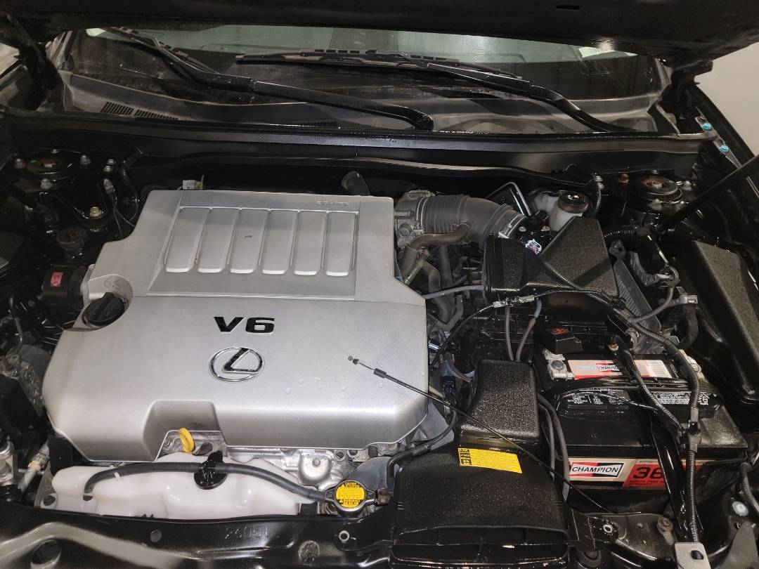 2015 LEXUS ES 350 — 110839 Miles — Lot 37705636 - Marhaba Auctions Used Cars - Image 9