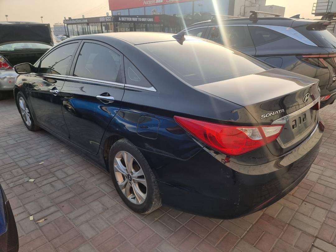 2011 HYUNDAI SONATA — 152180 KM — Lot 215487 — Ind. 12 - Marhaba Auctions Used Cars - Image 5