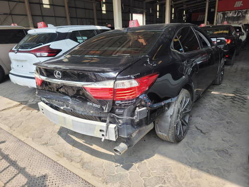 2014 LEXUS ES 350 at Marhaba Auctions