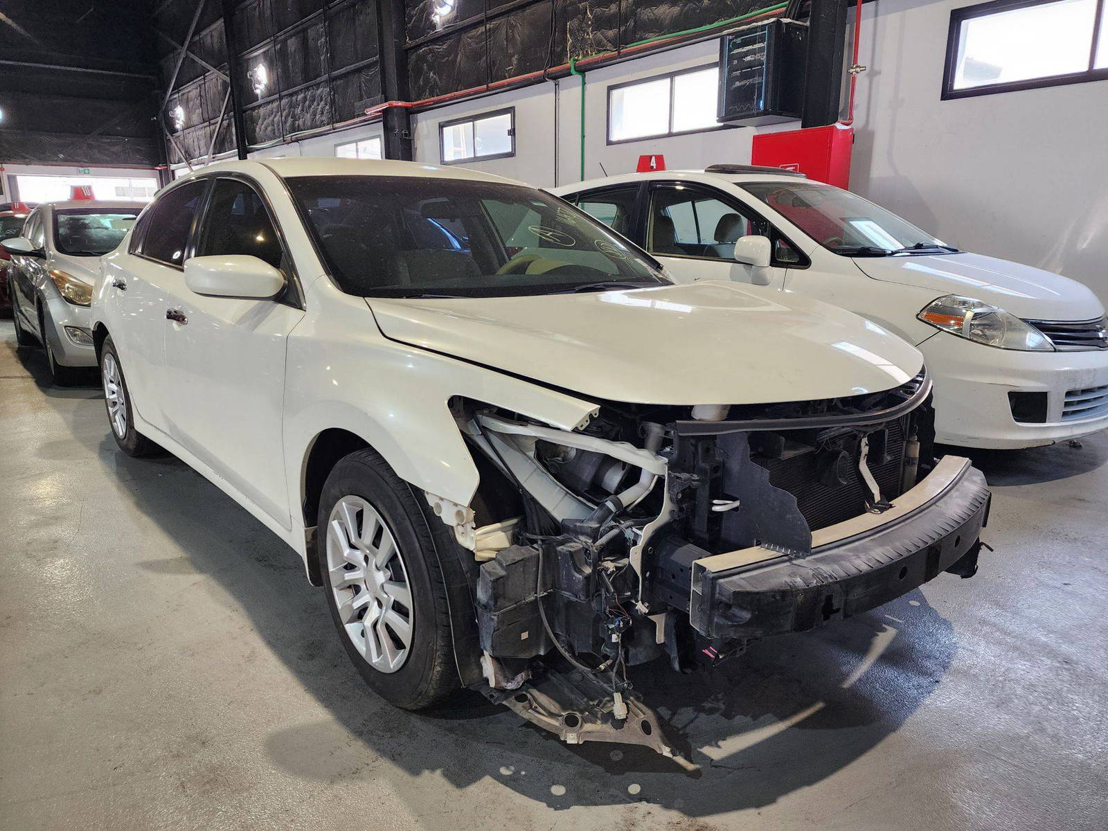 2015 NISSAN ALTIMA — 116437 Miles — Lot 59419704 — Al Quoz - Marhaba Auctions Used Cars - Image 5