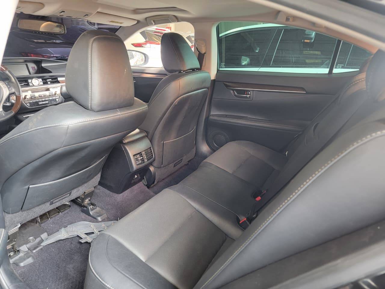 2014 LEXUS ES 350 — 169056 Miles — Lot 2E2097482 — Main - Marhaba Auctions Used Cars - Image 7