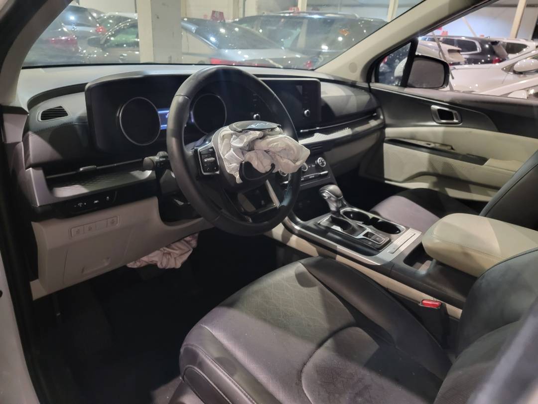 2022 KIA CARNIVAL LX — 47878 Miles — Lot 6N6061170 — Main - Marhaba Auctions Used Cars - Image 9