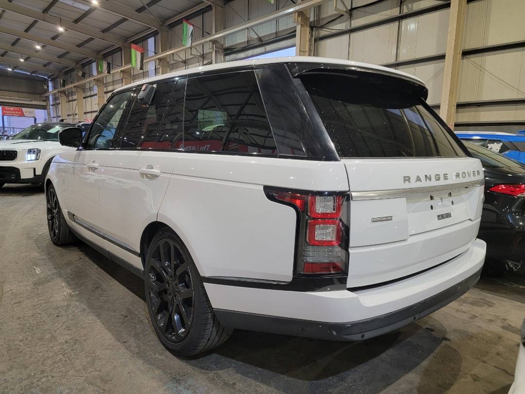 2015 LAND ROVER RANGE ROVER — 160008 Miles — Lot 1FA216276 — Main - Marhaba Auctions Used Cars - Image 3