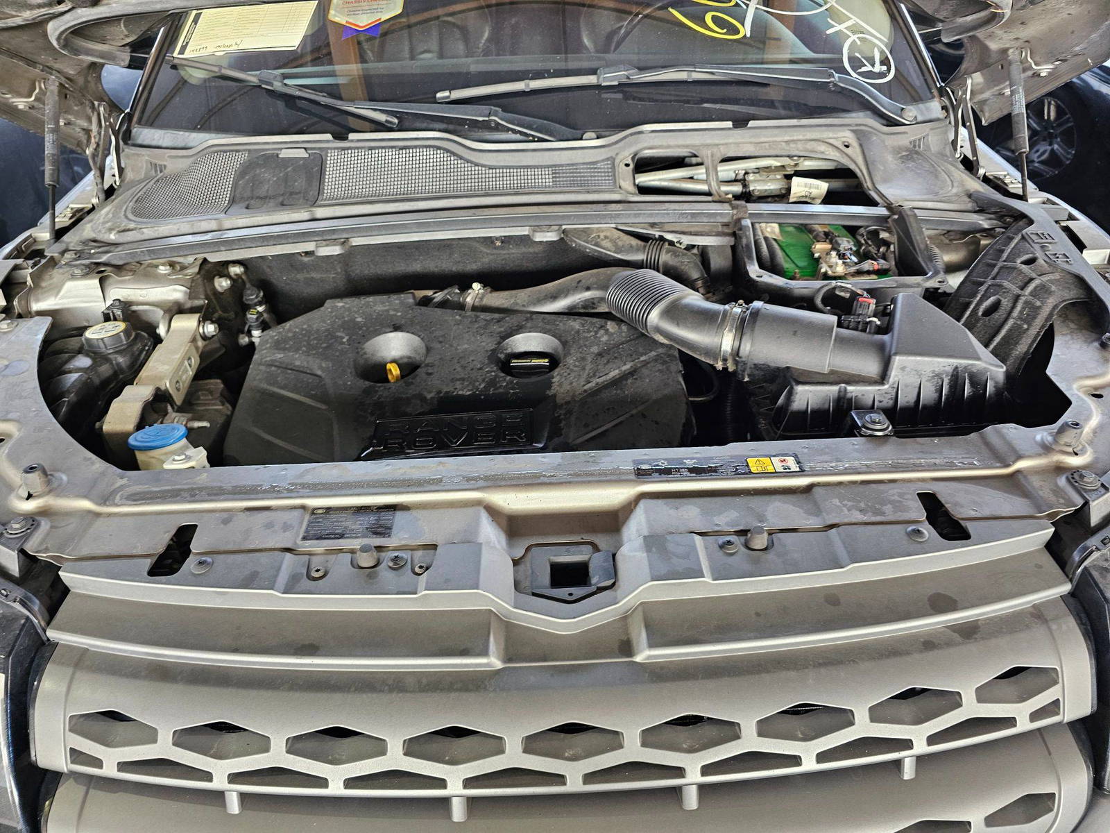 LAND ROVER RANGE ROVER EVOQUE PURE PLUS 2012 - Marhaba Auction Used Cars - Image 12