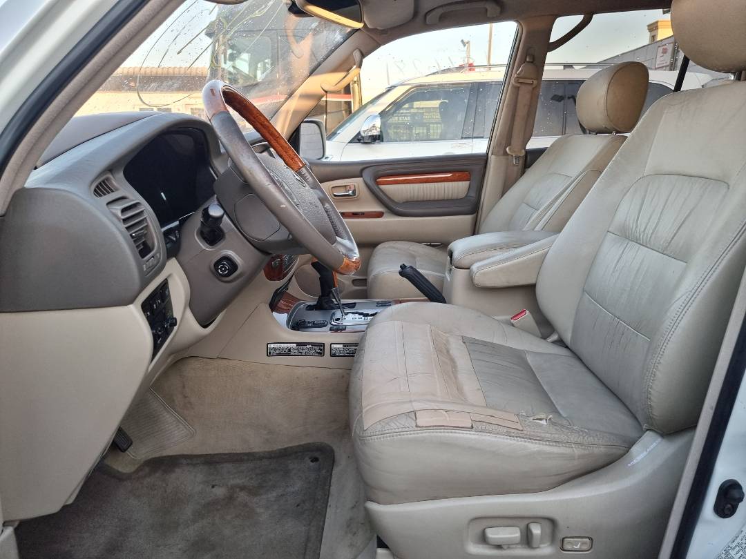 2003 LEXUS LX 470 — 259454 Miles — Lot 215487 — Ind. 12 - Marhaba Auctions Used Cars - Image 8