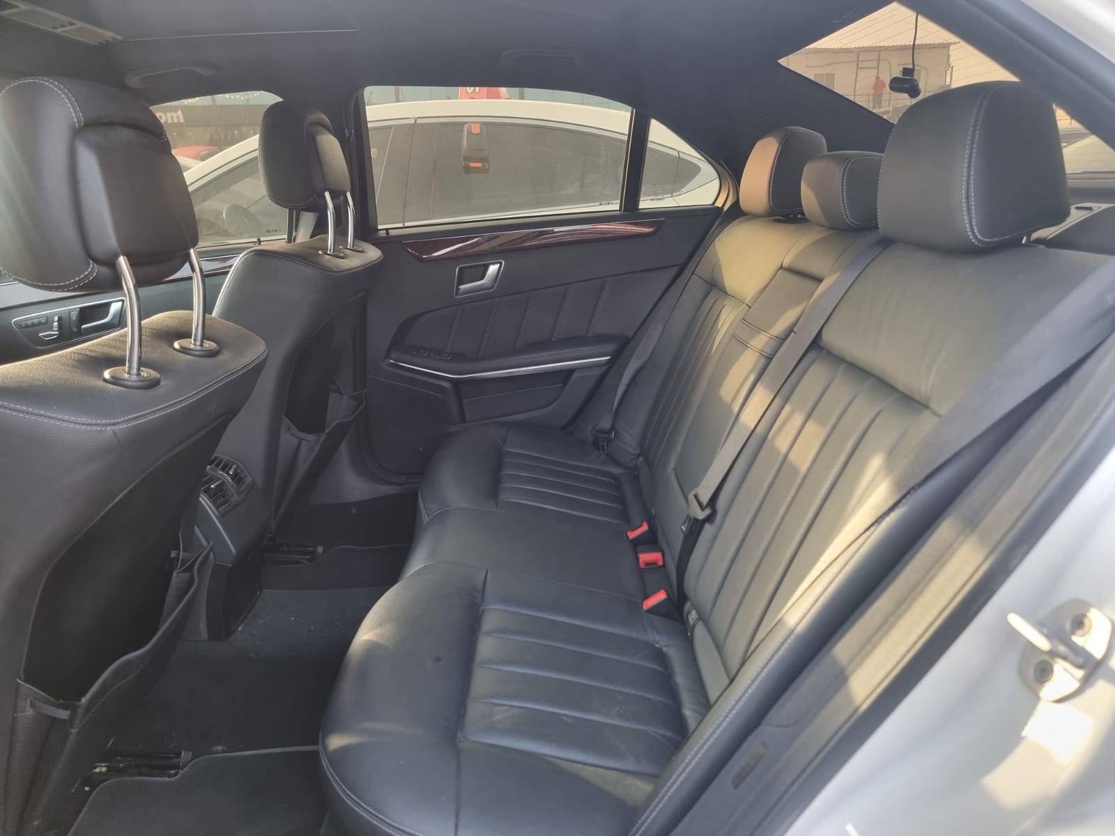 MERCEDES BENZ E-300 2014 - Marhaba Auction Used Cars - Image 6