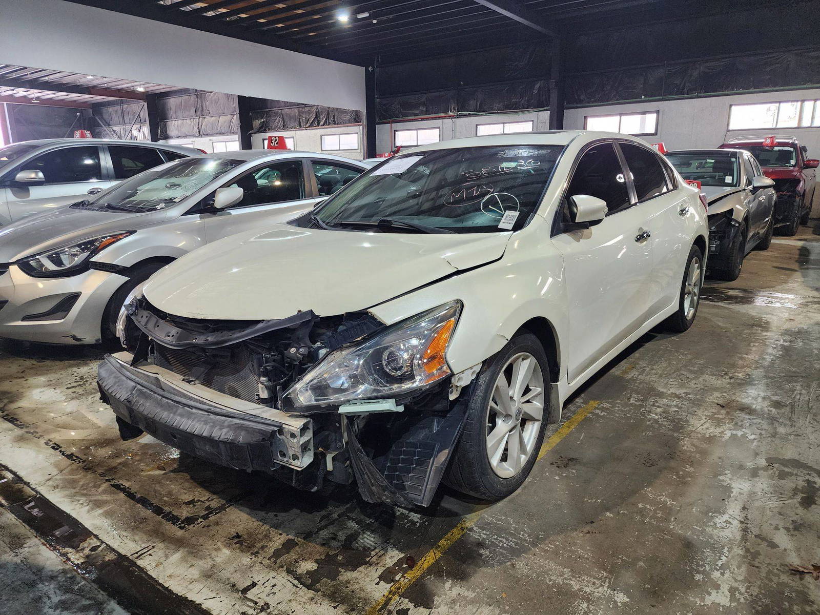 2013 NISSAN ALTIMA — 160626 Miles — Lot 587086 — Al Quoz - Marhaba Auctions Used Cars - Image 6