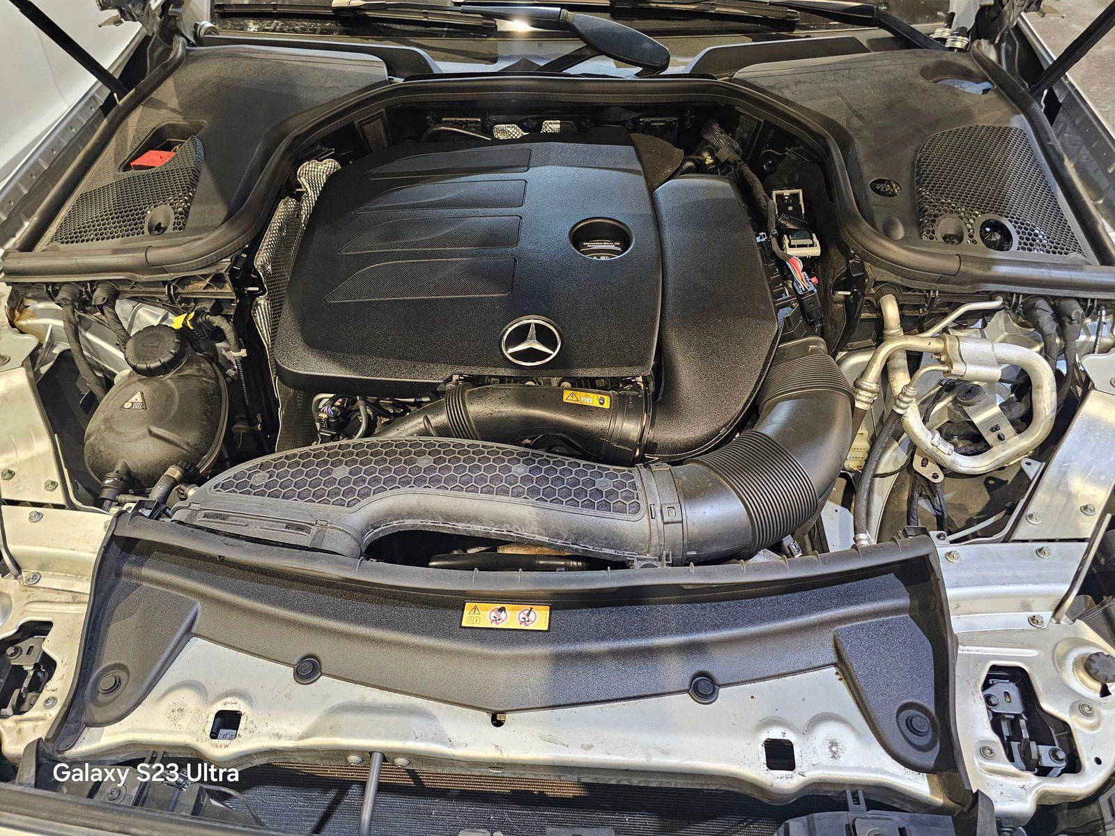 MERCEDES BENZ E 350 2021 - Marhaba Auction Used Cars - Image 12