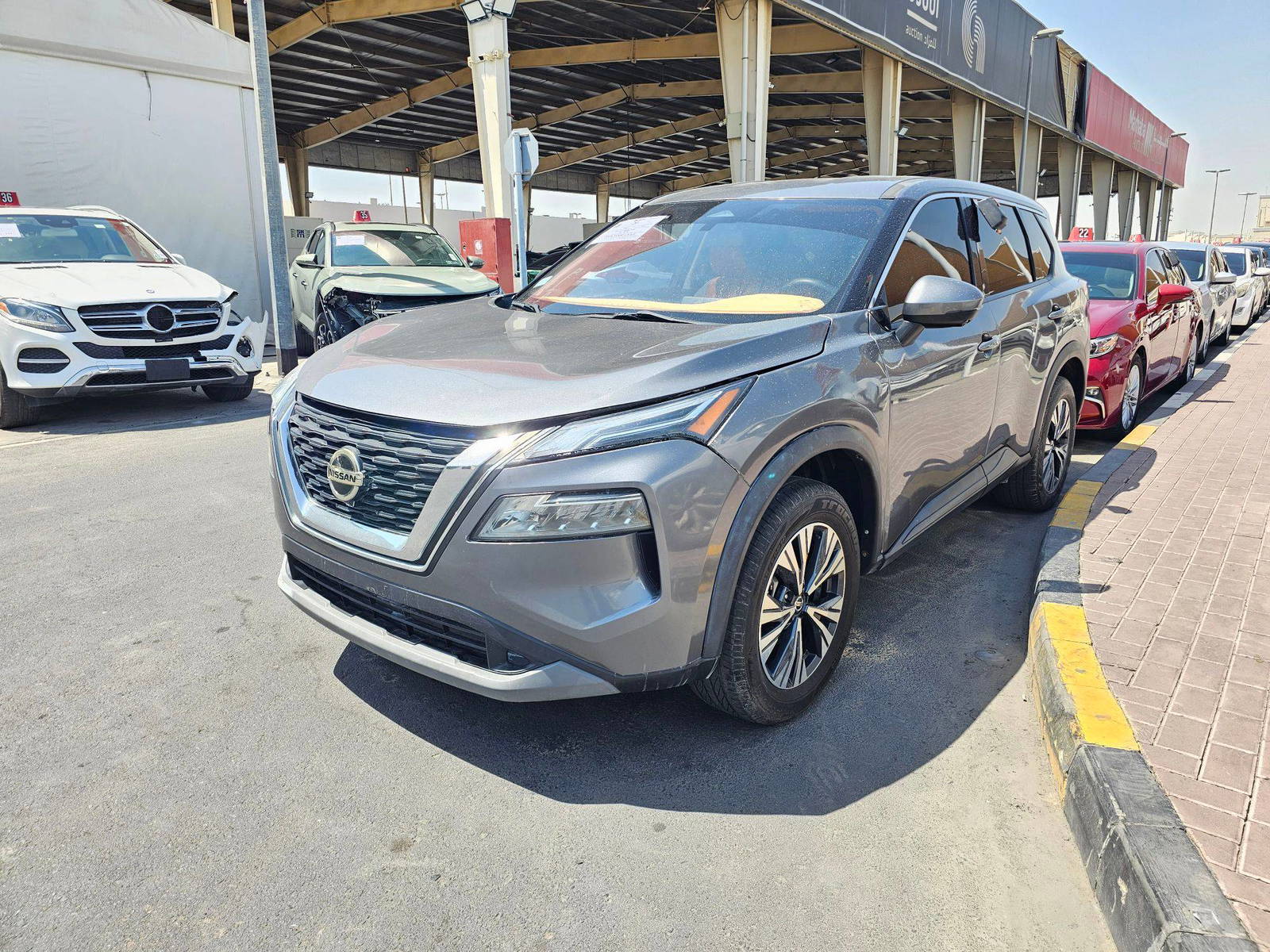 NISSAN ROGUE 2021 - Marhaba Auction Used Cars - Image 4