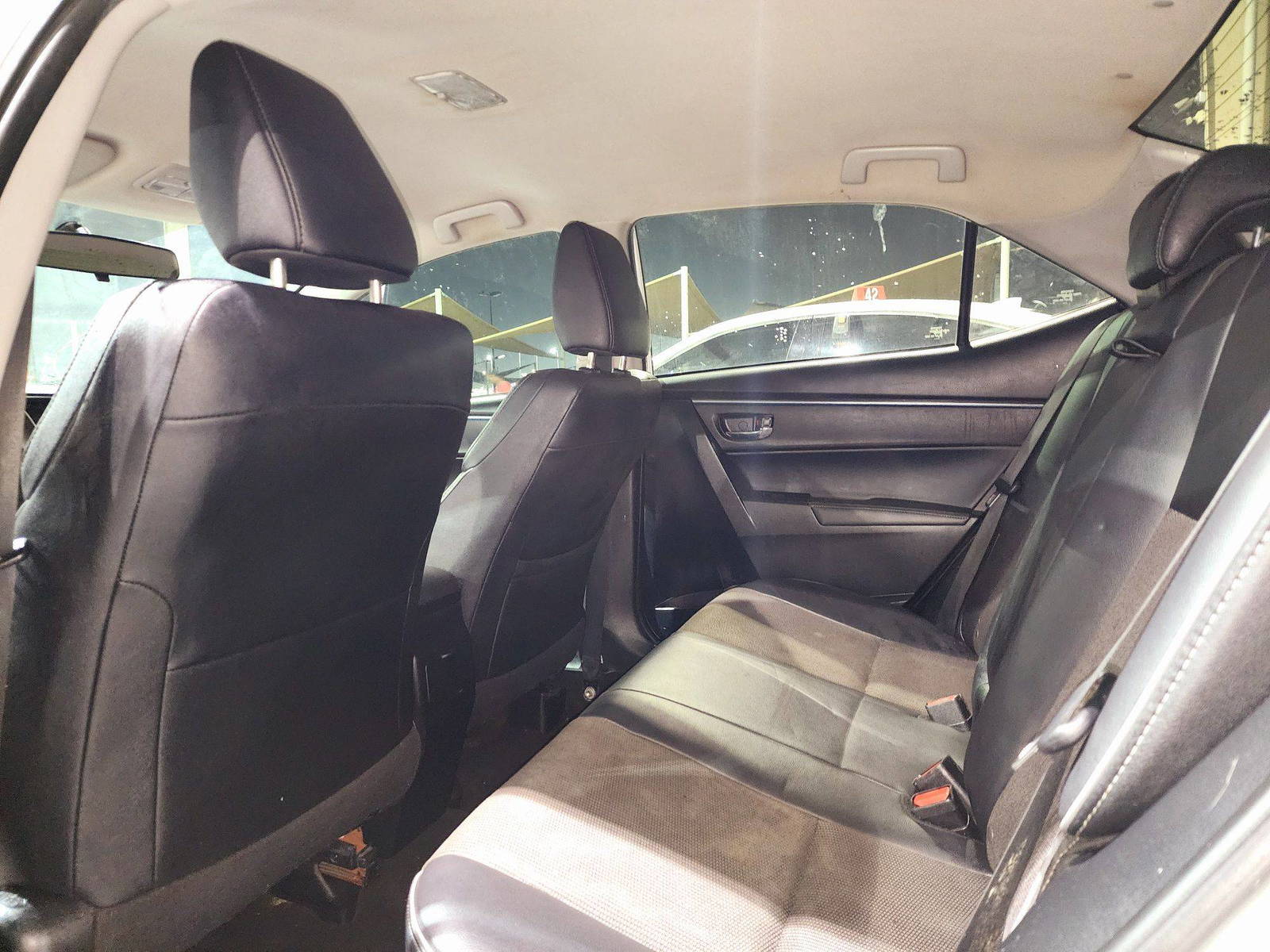 2016 TOYOTA COROLLA — 344943 KM — Lot 67252694 — Souq - Marhaba Auctions Used Cars - Image 6