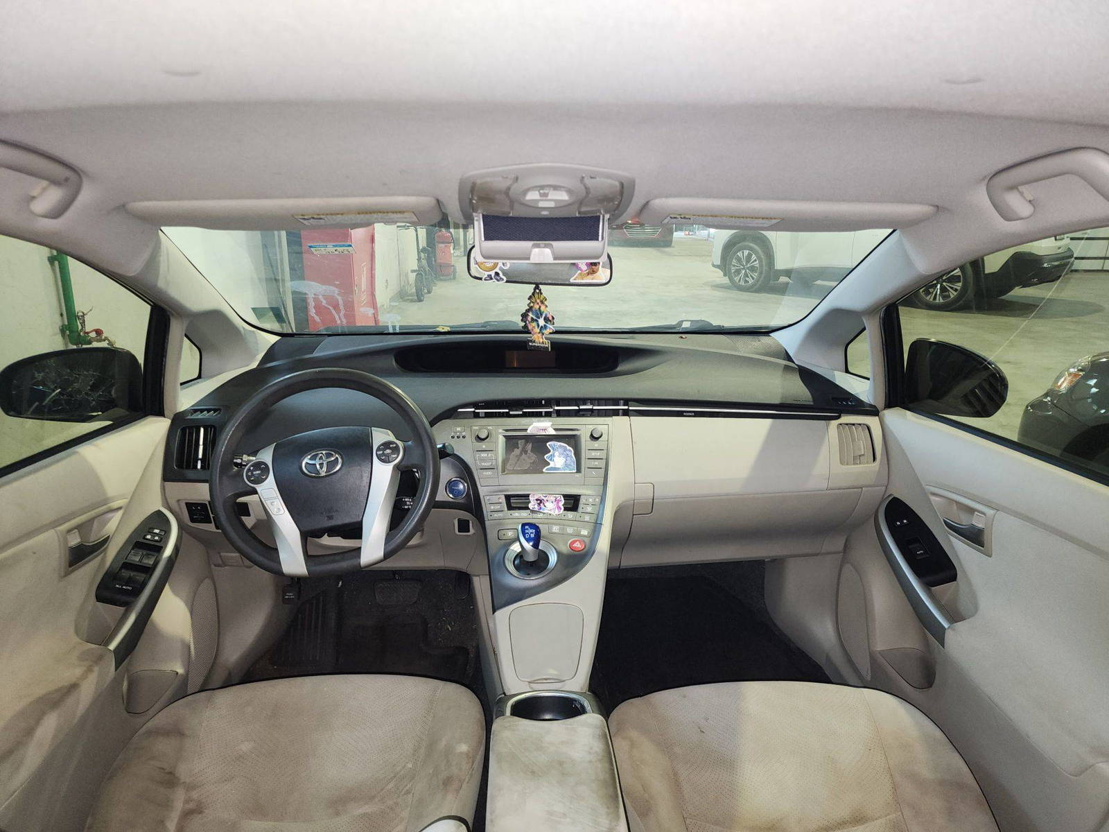 2014 TOYOTA PRIUS — 192723 Miles — Lot E0388743 — Main - Marhaba Auctions Used Cars - Image 9