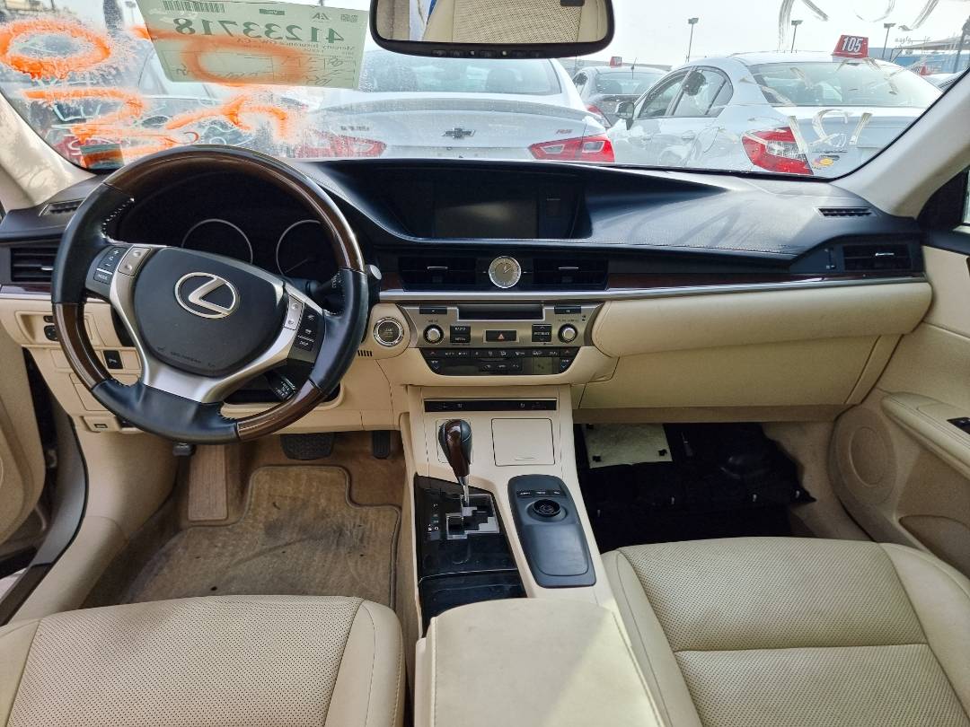 2015 LEXUS ES 350 — 105708 Miles — Lot 125487 — Ind. 12 - Marhaba Auctions Used Cars - Image 8