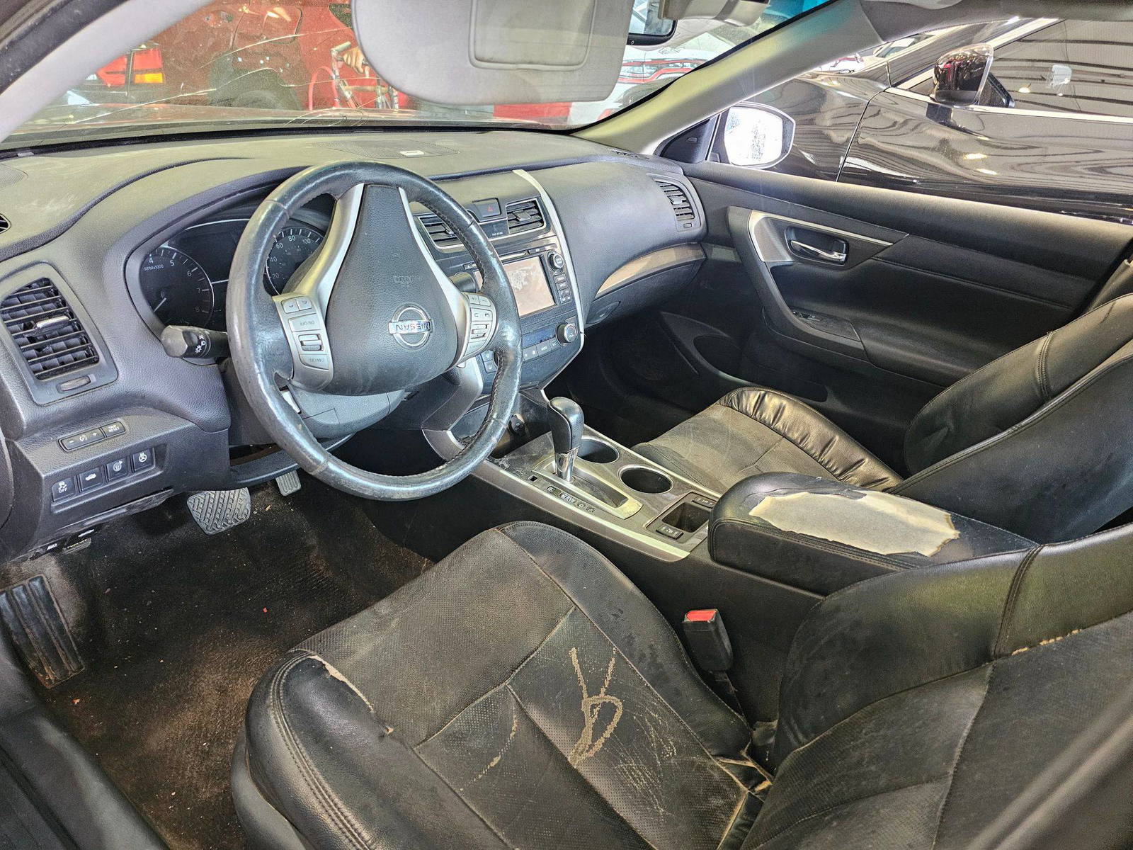 2015 NISSAN ALTIMA — 132396 Miles — Lot FC571724 — Main - Marhaba Auctions Used Cars - Image 8