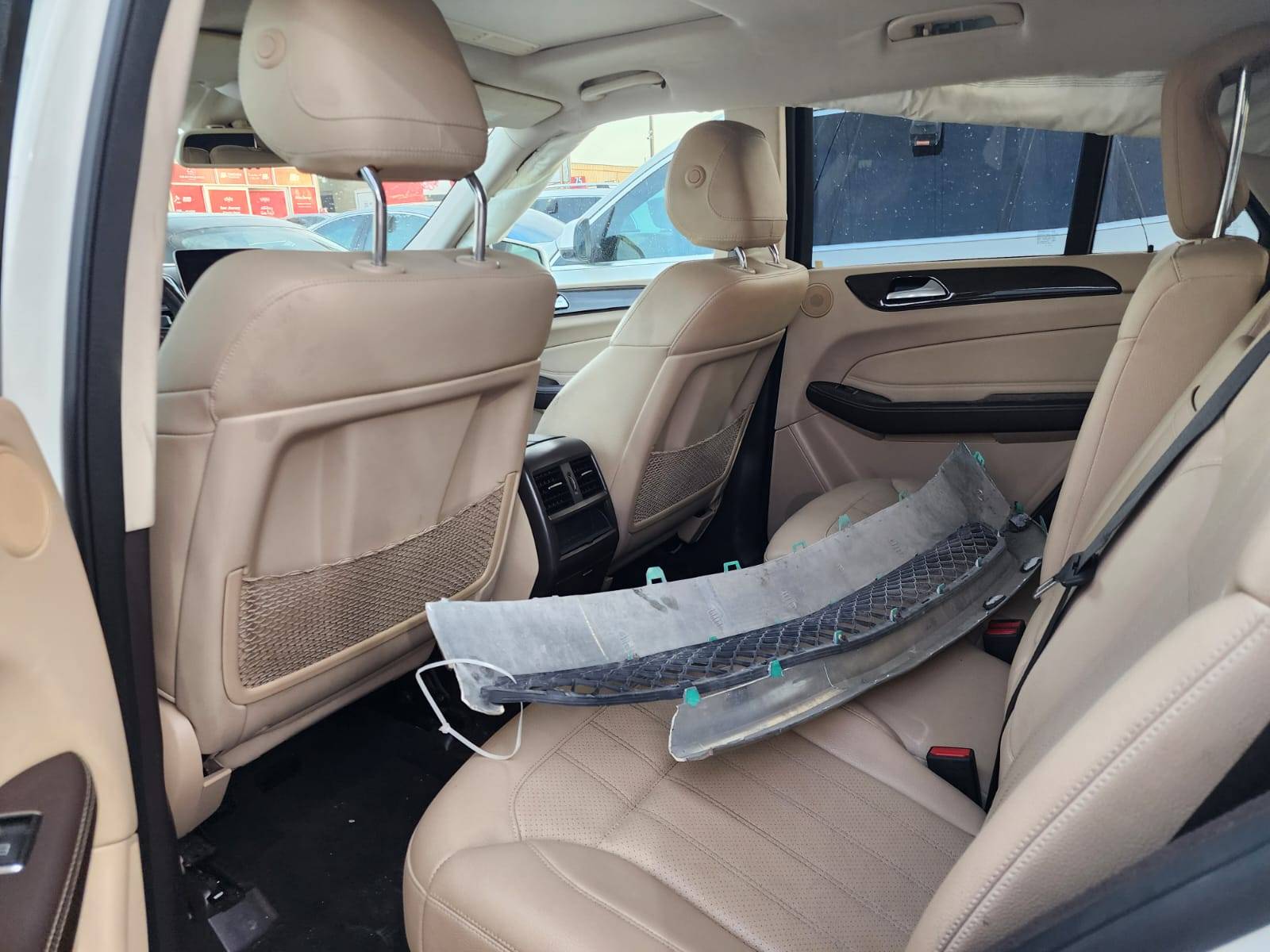 MERCEDES BENZ GLE 350 2018 - Marhaba Auction Used Cars - Image 8