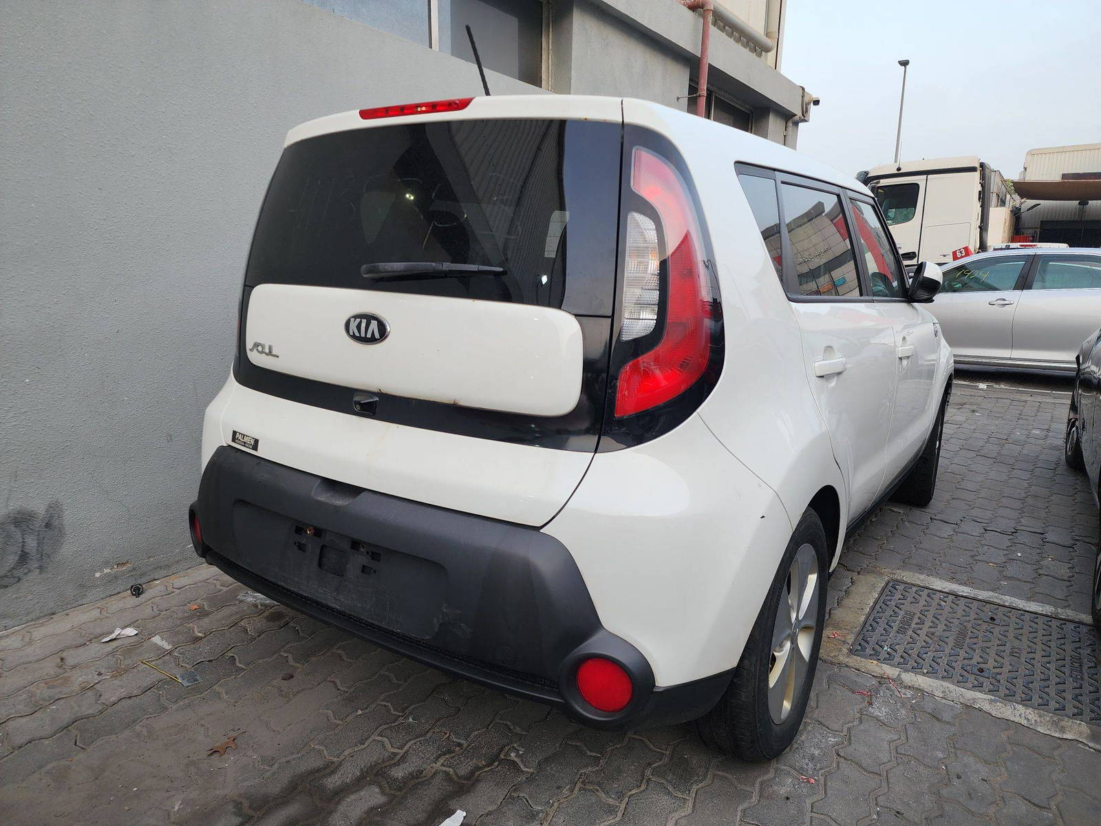 2016 KIA SOUL — 171528 Miles — Lot 65855 — Souq - Marhaba Auctions Used Cars - Image 6
