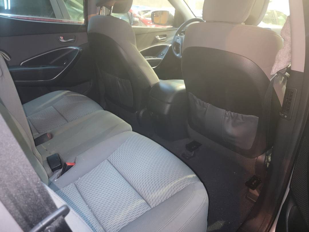2017 HYUNDAI SANTA FE — 91080 Miles — Lot 38121128 - Marhaba Auctions Used Cars - Image 5