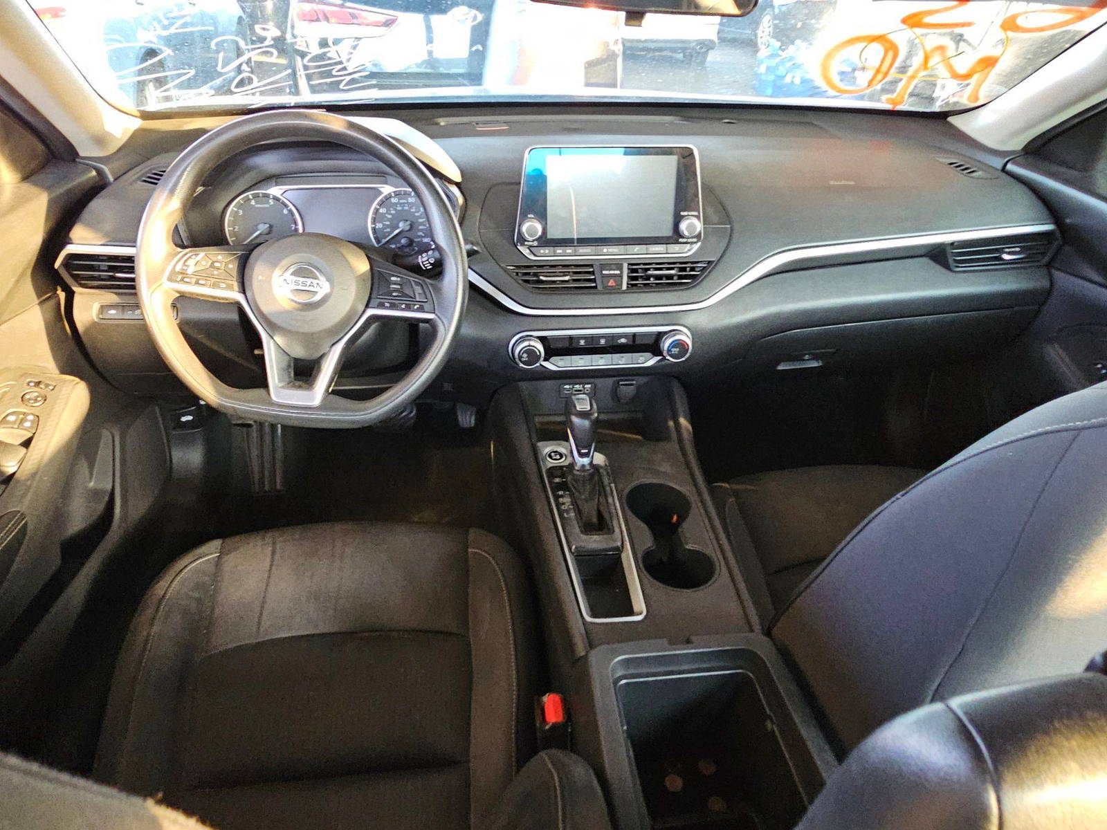 2019 NISSAN ALTIMA — 120703 Miles — Lot XKC114904 — Souq - Marhaba Auctions Used Cars - Image 6
