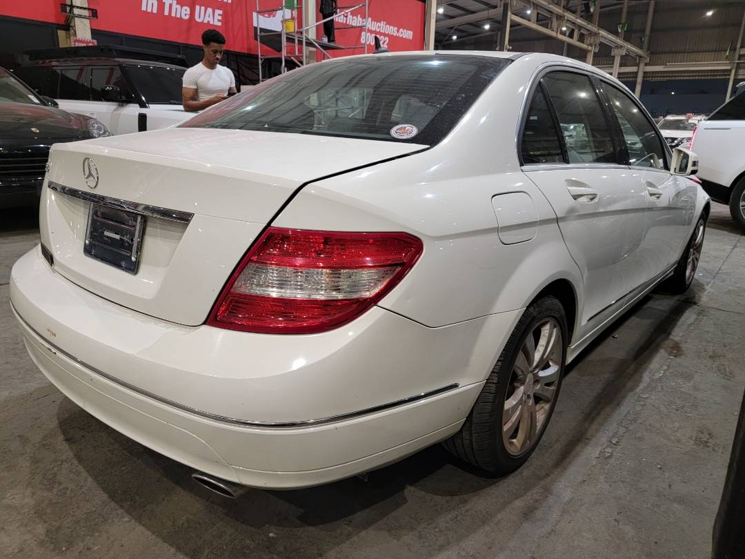 MERCEDES BENZ C300 2011 - Marhaba Auction Used Cars - Image 3