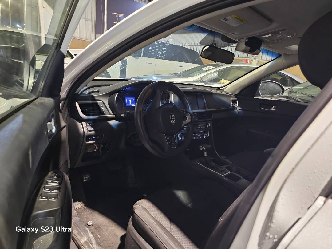 2018 KIA OPTIMA — 101772 Miles — Lot 61216045 — Main - Marhaba Auctions Used Cars - Image 9