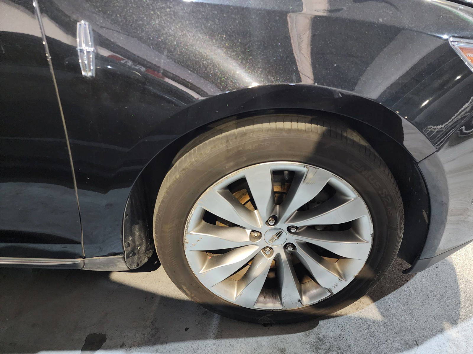 2014 LINCOLN MKS — 285390 KM — Lot G608738 — Al Quoz - Marhaba Auctions Used Cars - Image 14
