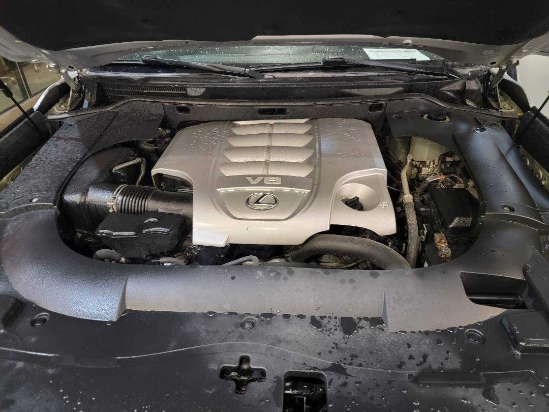 LEXUS LX 570 2013 - Marhaba Auction Used Cars - Image 12