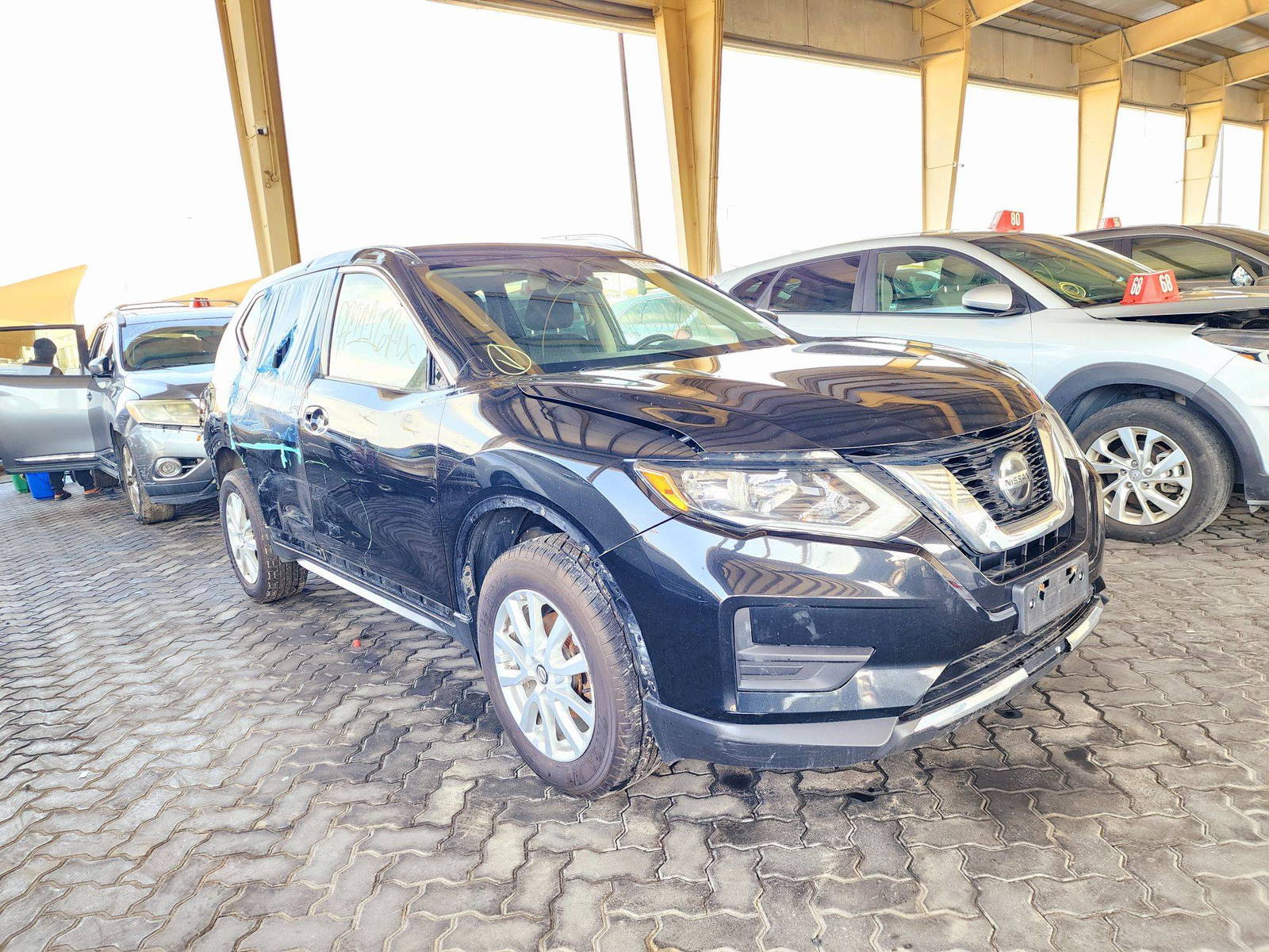 2019 NISSAN ROGUE — 107775 Miles — Lot 77111674 — Souq - Marhaba Auctions Used Cars - Image 3