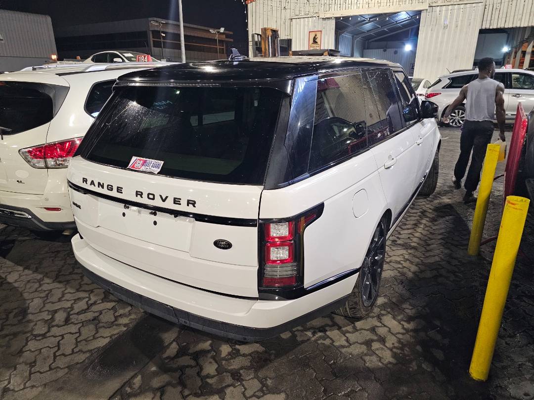 2016 LAND ROVER RANGE ROVER — 113901 Miles — Lot 10230710 — Main - Marhaba Auctions Used Cars - Image 5