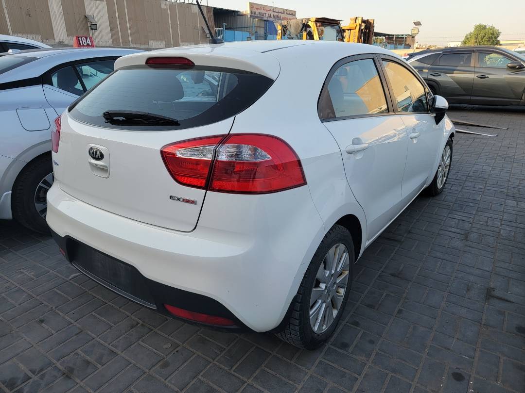 2015 KIA RIO — 189564 KM — Lot F6975061 — Main - Marhaba Auctions Used Cars - Image 4