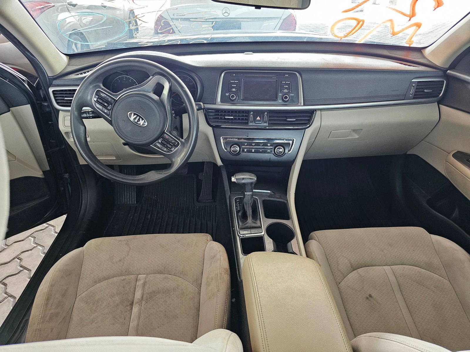 2016 KIA OPTIMA — 121093 Miles — Lot 60280775 — Souq - Marhaba Auctions Used Cars - Image 7
