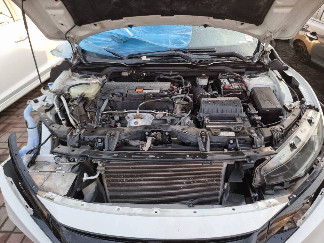 2019 HONDA CIVIC — 93572 Miles — Lot 545068 — Ind. 12 - Marhaba Auctions Used Cars - Image 12