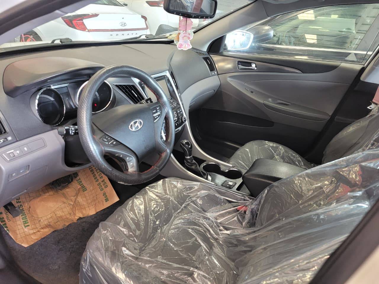 2015 HYUNDAI SONATA — 209259 Miles — Lot FA122748 — Main - Marhaba Auctions Used Cars - Image 10
