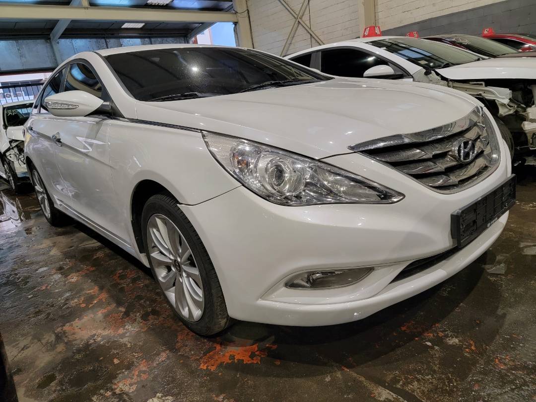 2010 HYUNDAI SONATA — 232890 Miles — Lot A149748 — Main - Marhaba Auctions Used Cars - Image 7