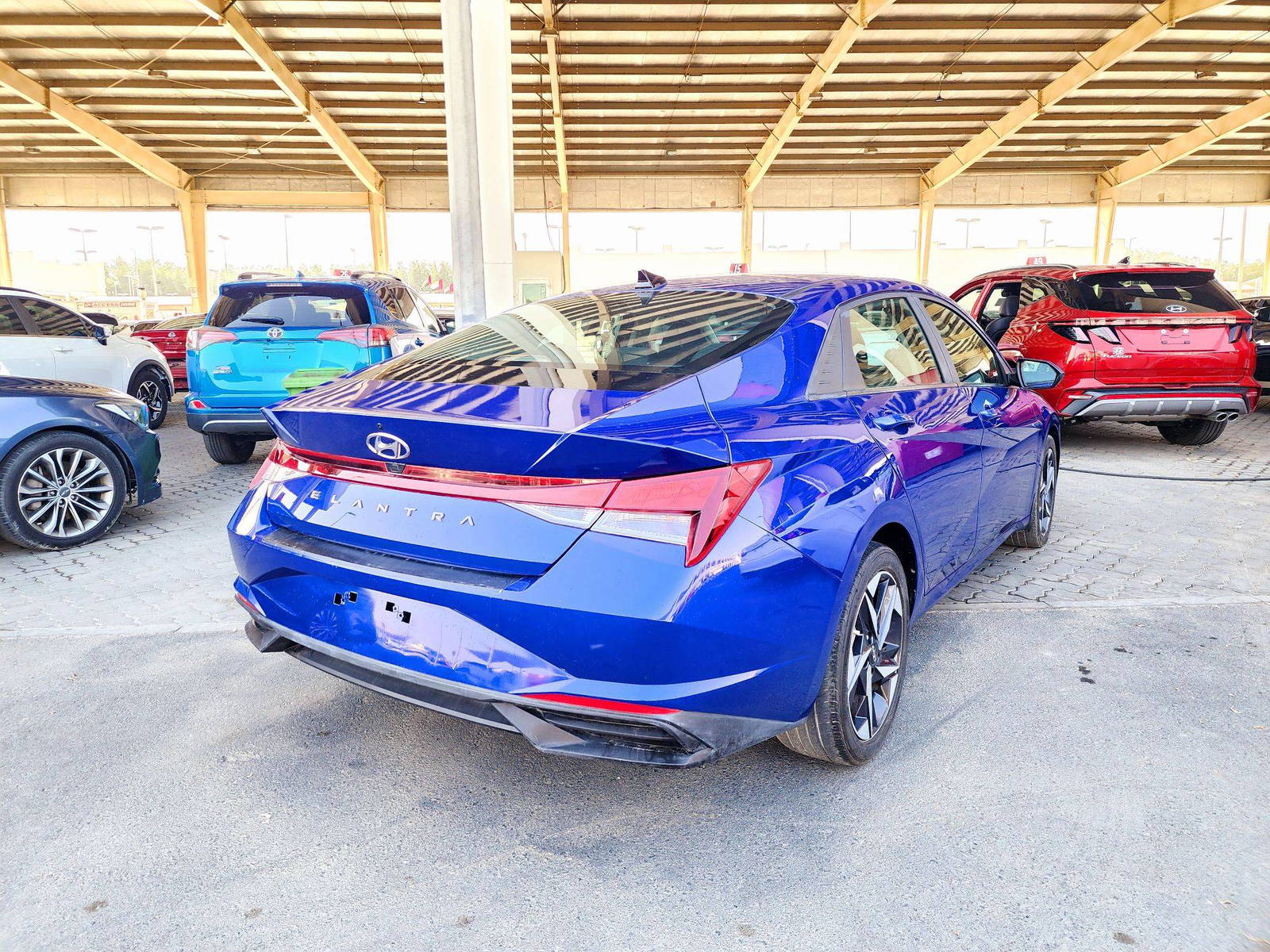 2023 HYUNDAI ELANTRA — 40661 Miles — Lot 114377 — Souq - Marhaba Auctions Used Cars - Image 3