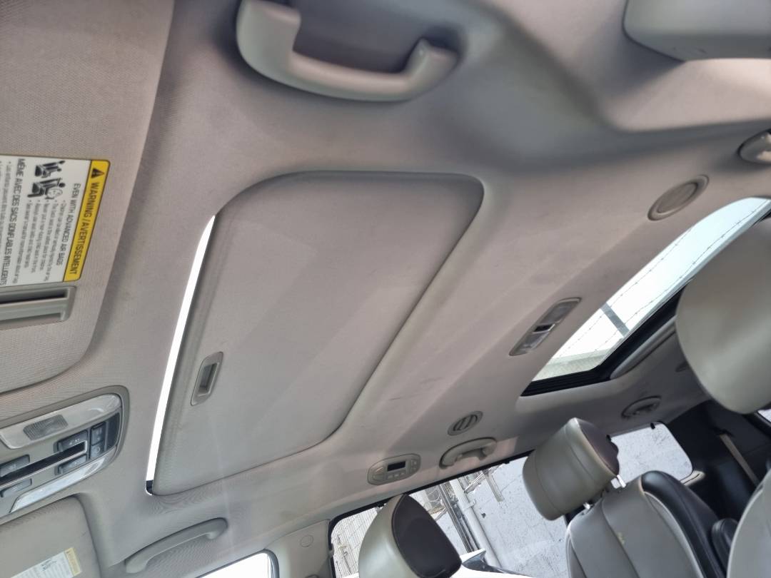 2015 KIA SEDONA — 174122 Miles — Lot 050024 — Ind. 12 - Marhaba Auctions Used Cars - Image 8