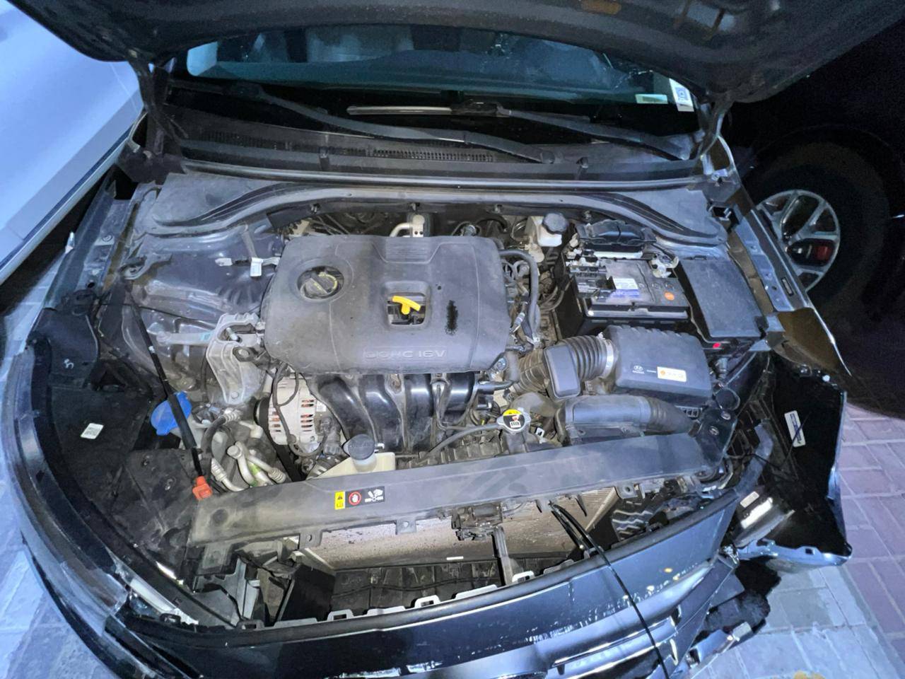 2019 HYUNDAI ELANTRA — 74798 Miles — Lot 90403255 — Al Sajaa - Marhaba Auctions Used Cars - Image 9