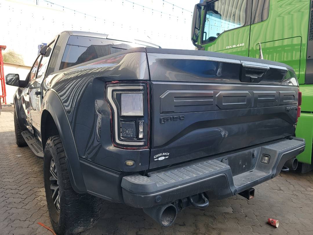 2018 FORD F150 - Raptor — 110233 Miles — Lot FD02172 - Marhaba Auctions Used Cars - Image 4