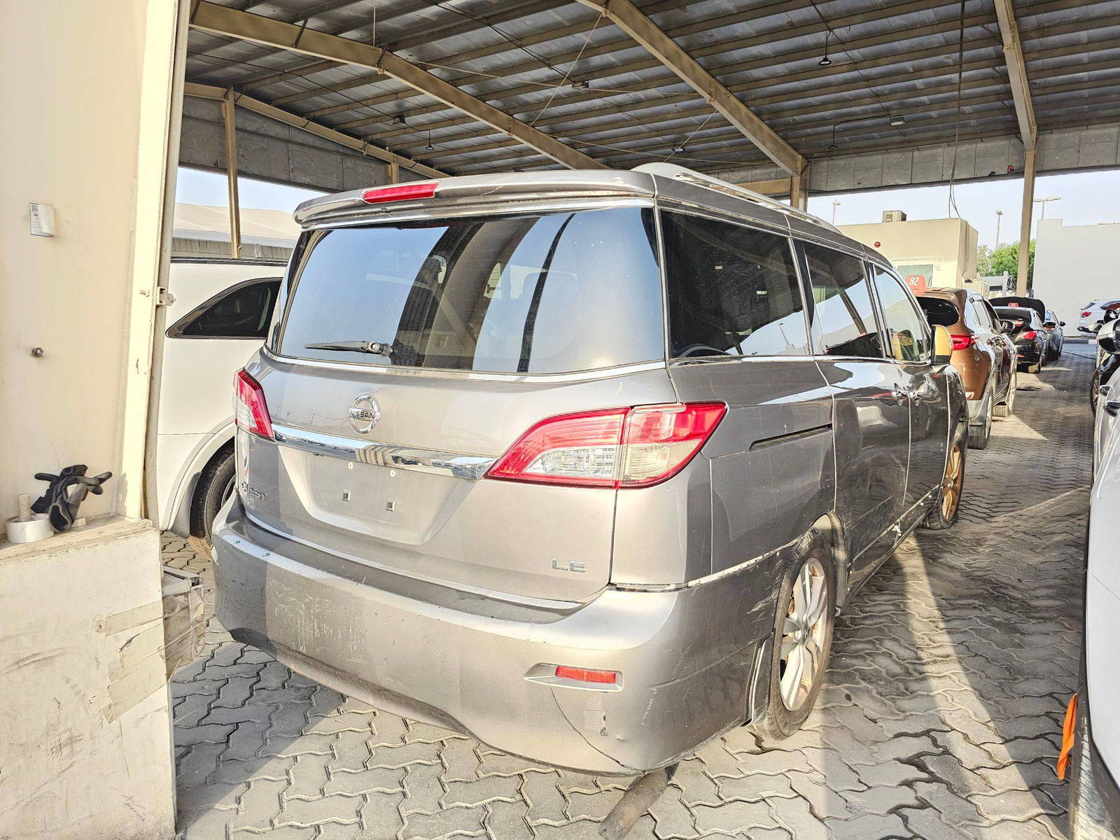 2011 NISSAN QUEST — Lot 41547420 — Souq - Marhaba Auctions Used Cars - Image 3