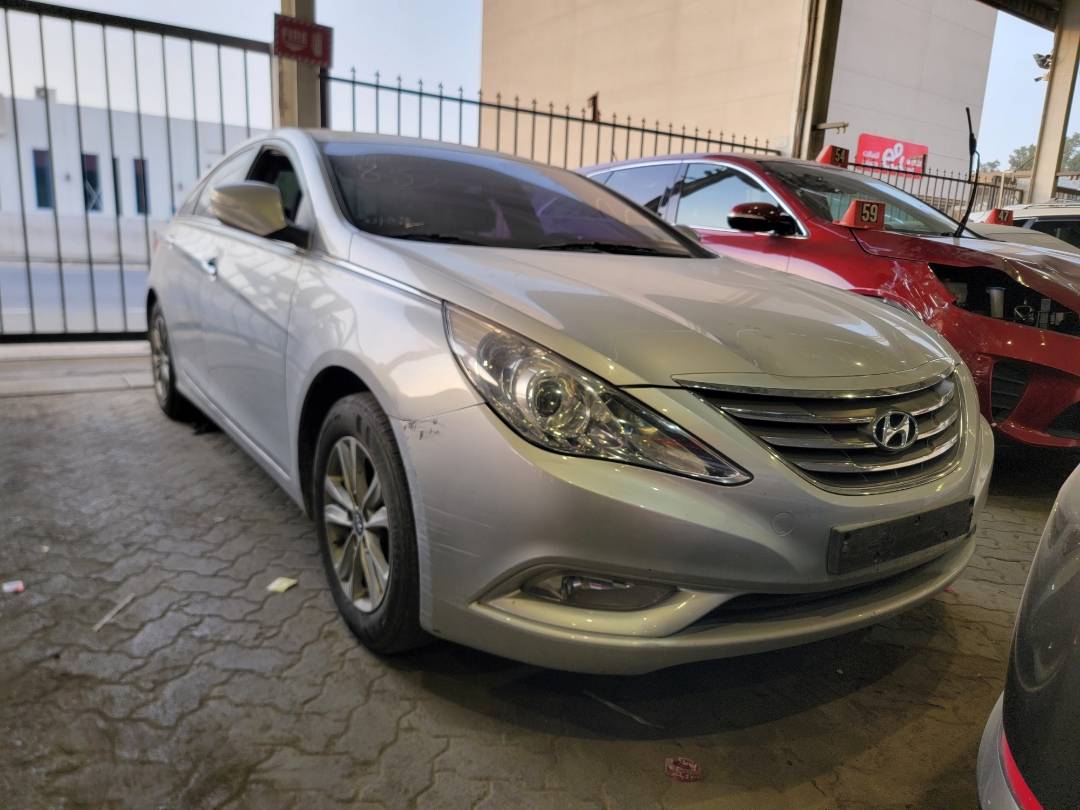 HYUNDAI SONATA 2012 - Marhaba Auction Used Cars - Image 4