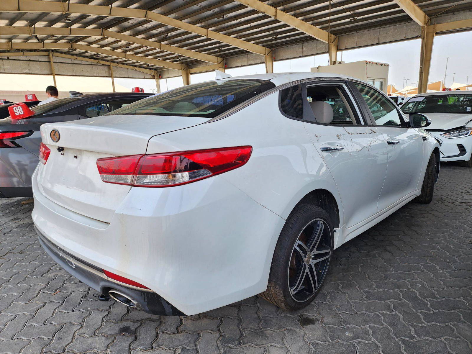 2016 KIA OPTIMA — 104323 Miles — Lot 4511 — Souq - Marhaba Auctions Used Cars - Image 3