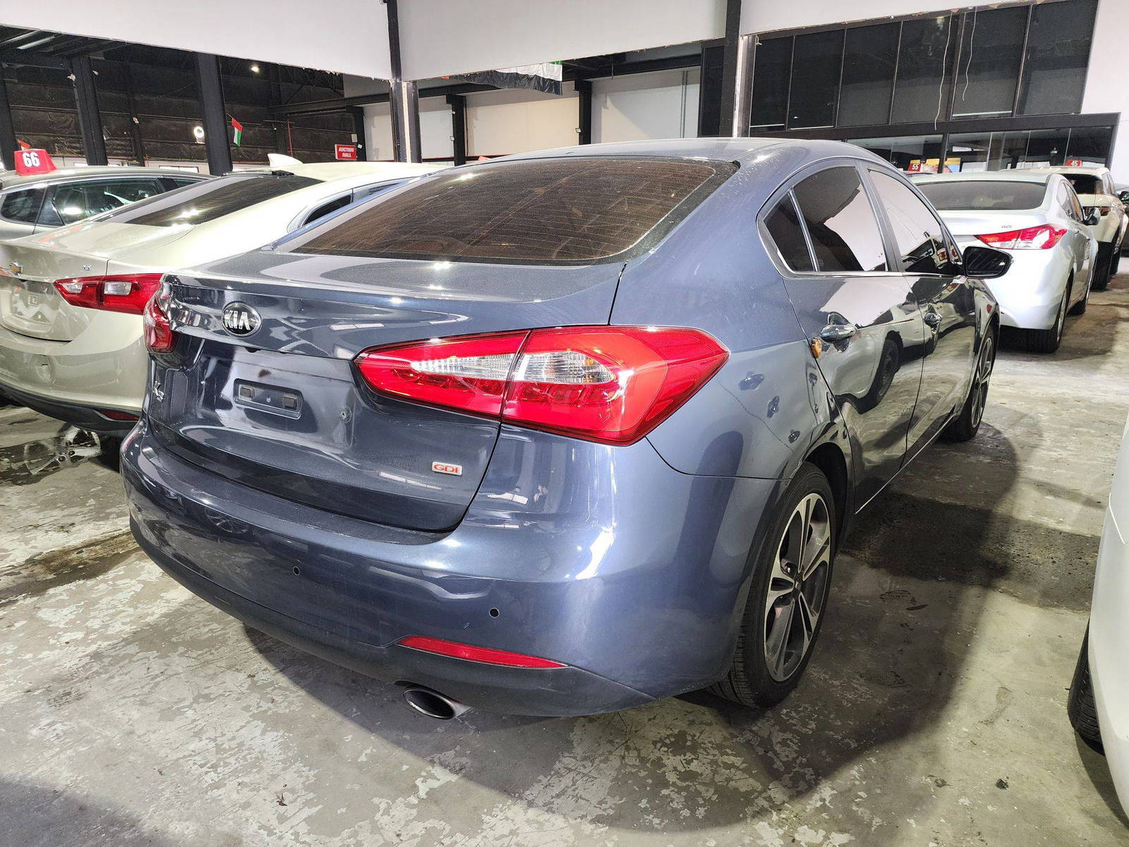 2013 KIA K3 — 226028 KM — Lot 024596 — Souq - Marhaba Auctions Used Cars - Image 3